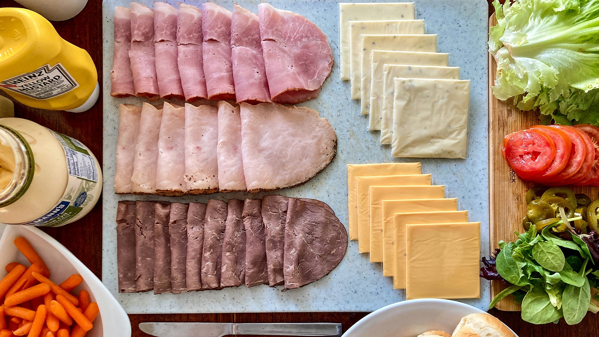 One New Mexican dead as listeria outbreak tied to popular deli meat brand