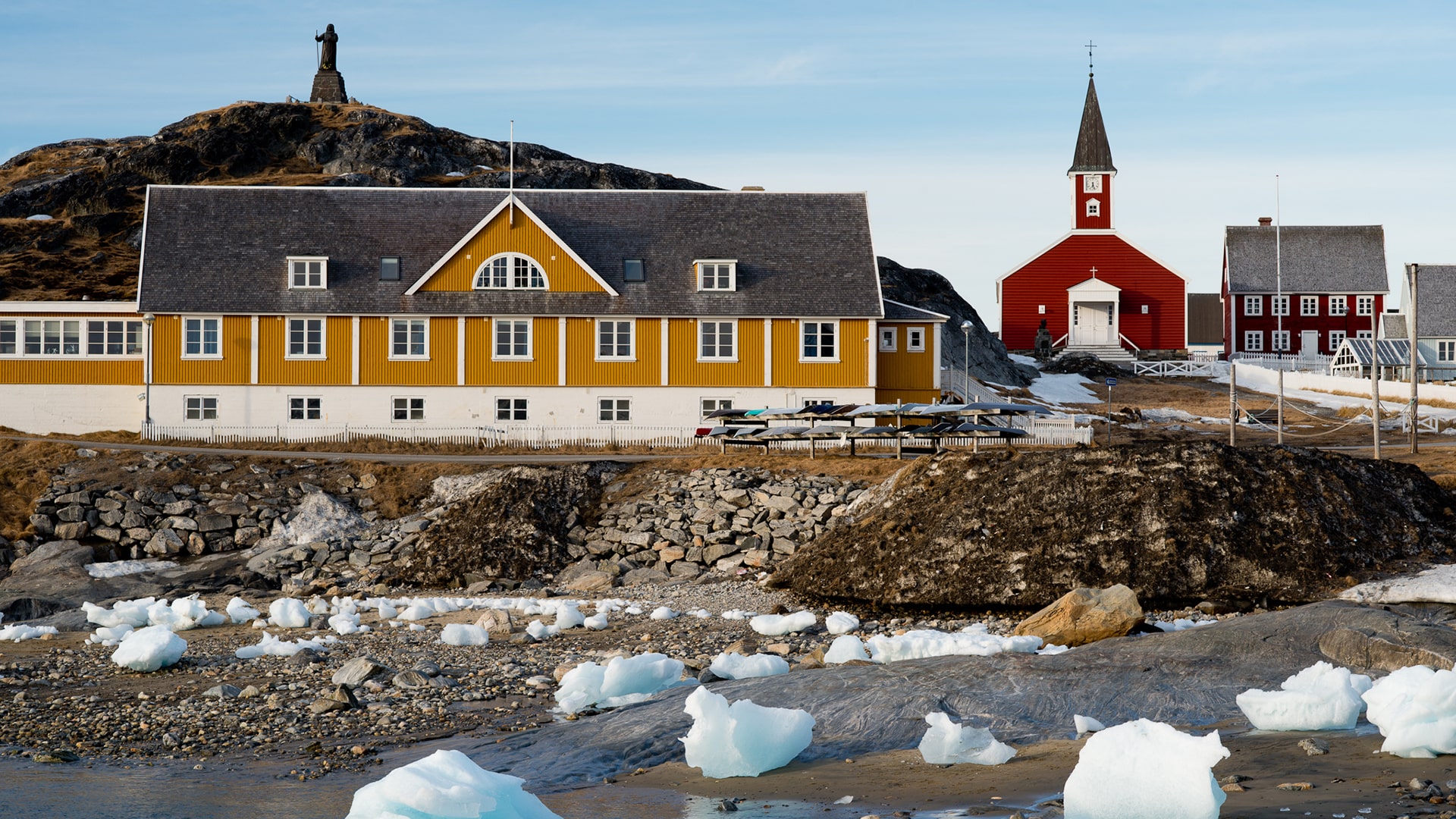 Nuuk, Greenland. Thomas Leth-Olsen, Wiki Commons