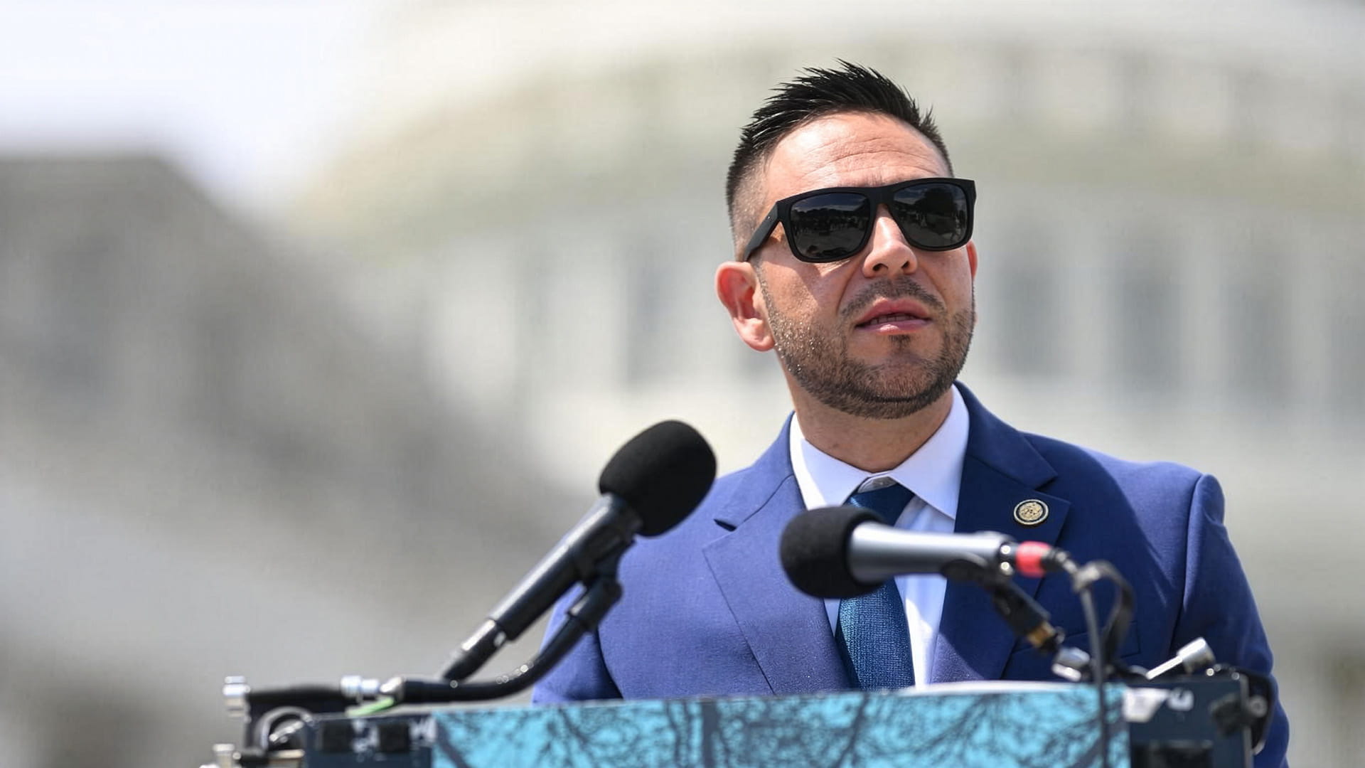Vasquez’s ‘working in NM’ posts hit Alaska-sized problem